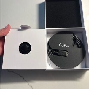 New Oura Charger Gen 3 size 7